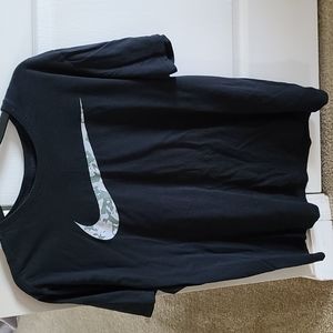 The Nike Tee